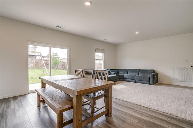 Building Photo - 8300 Stovepipe Dr