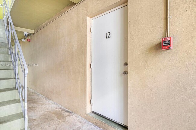 Building Photo - 1850 Meridian Ave