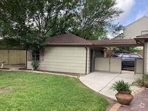 Building Photo - 15311 Empanada Dr