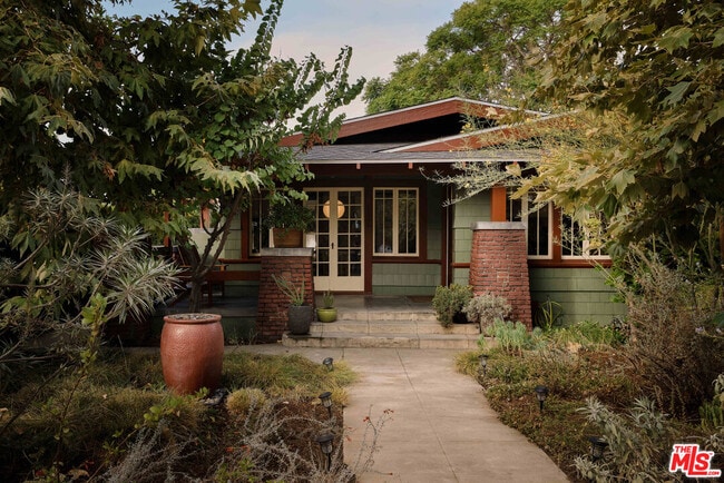 Primary Photo - 2606 W Ave 30