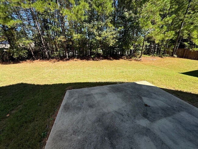 Building Photo - 3368 Pennington Dr