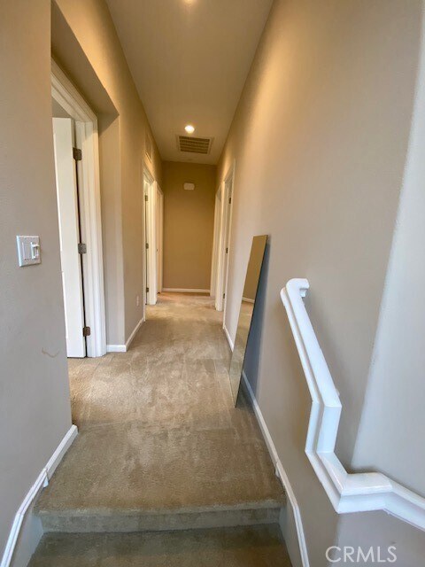 Building Photo - 179 Rodeo