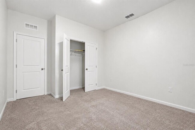 Building Photo - 2270 Hemingway Cir