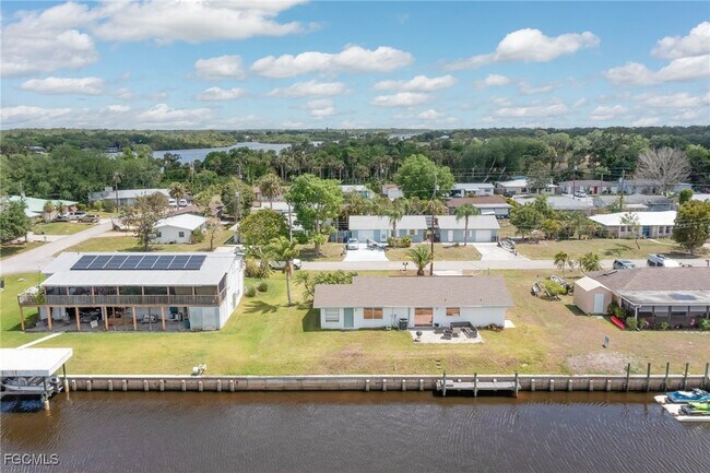 Building Photo - 2019 Clark Ave