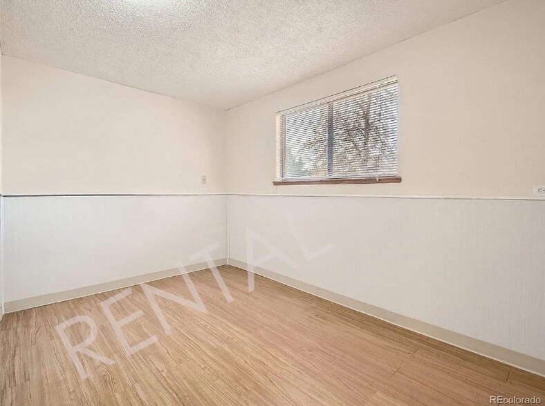 Building Photo - 1750 S Ouray Ct