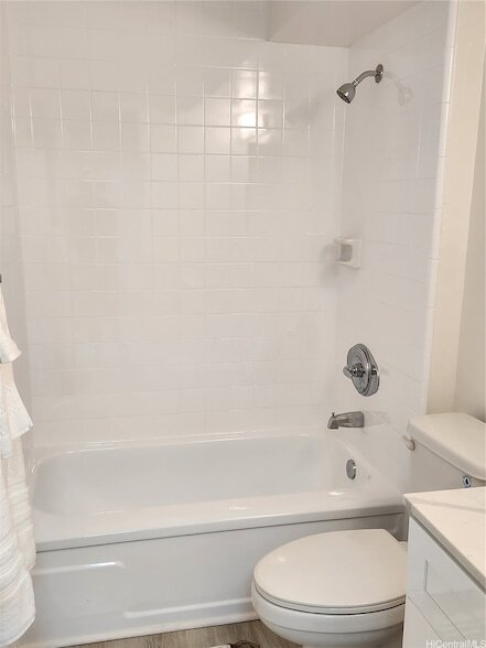 Building Photo - 824 Kinau St