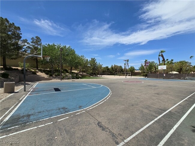 Building Photo - 125 Short Ruff Way