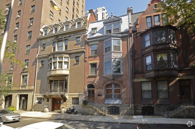 Building Photo - 2023-25 Locust St