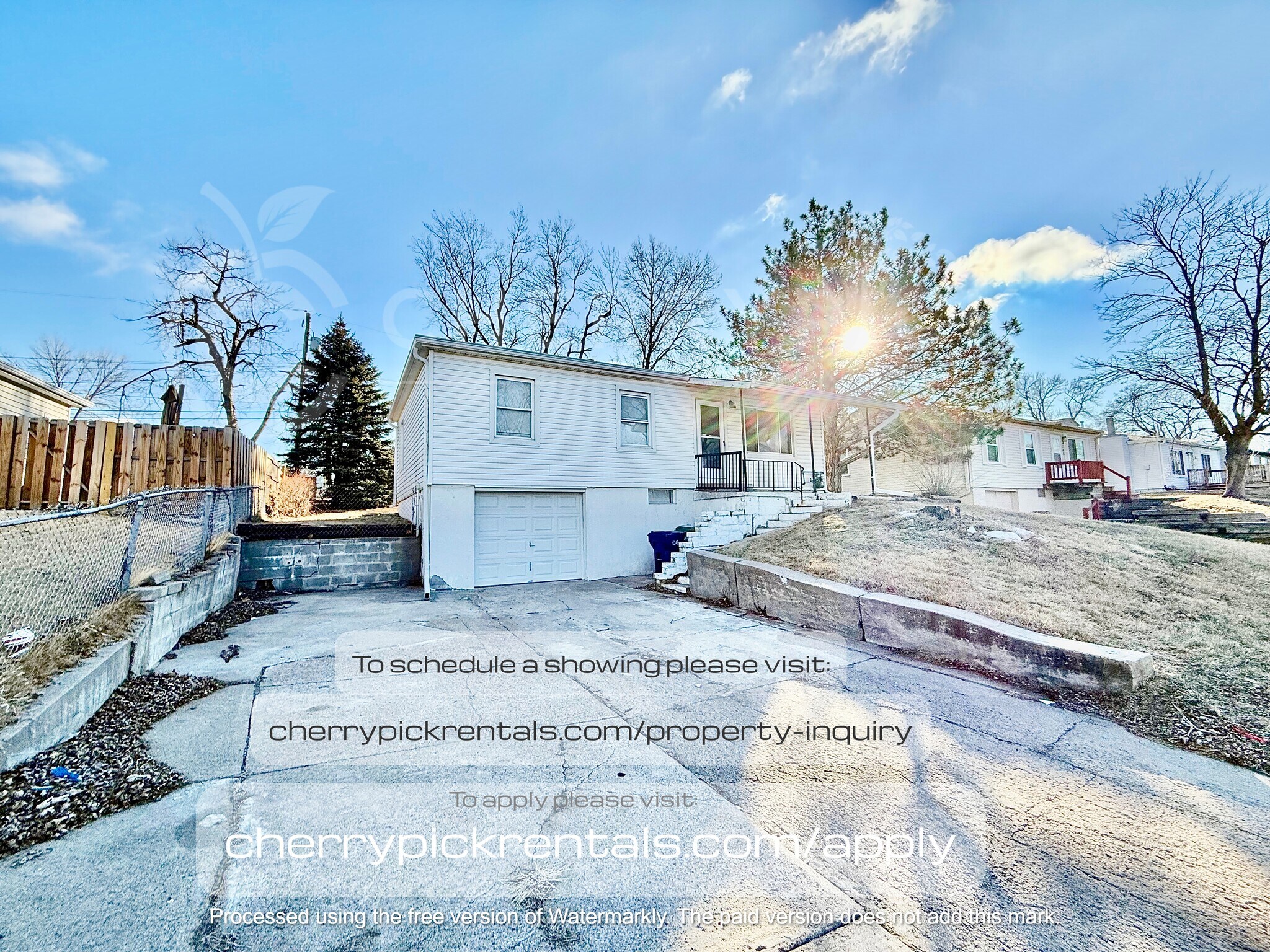 Building Photo - 7201 S 22nd St