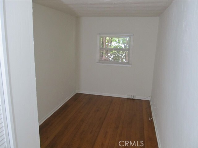 Building Photo - 11217 La Maida St