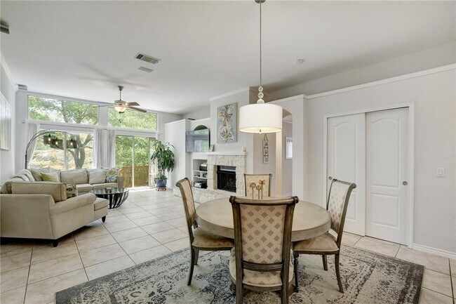 Building Photo - 8905 Colberg Dr