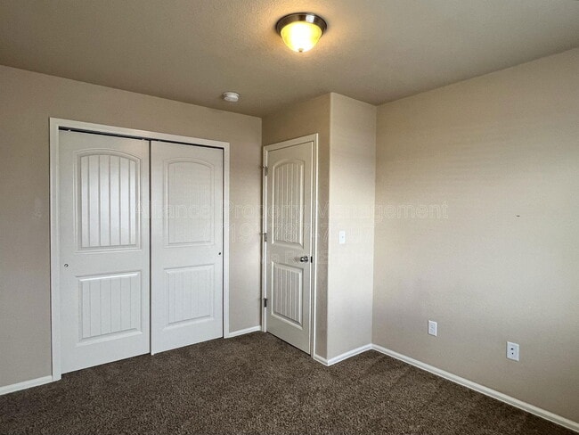 Building Photo - 7506 Red Creek View