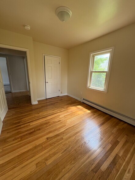 Bedroom 2 - 137 Worcester Ave