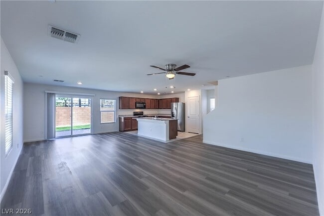 Building Photo - 4983 Angel Heart St