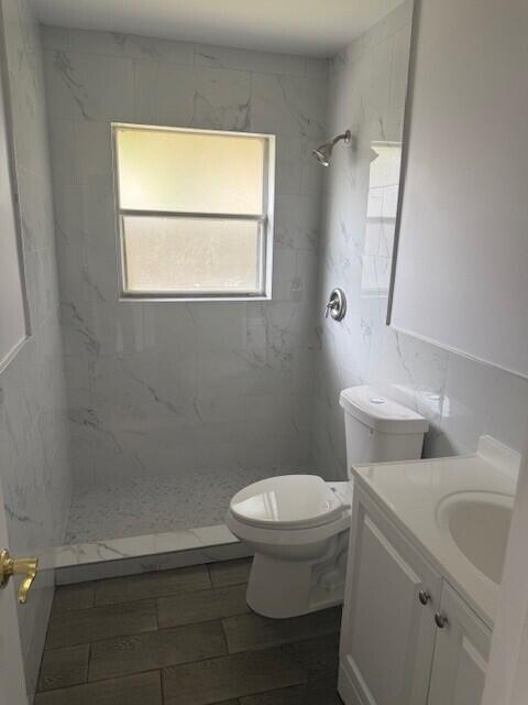 Building Photo - 1384 Riverside Cir
