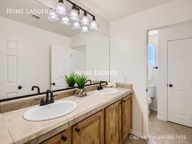 Building Photo - 29683 N 69th Dr