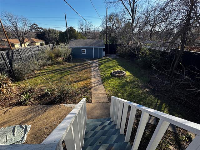 Building Photo - 1802 Seevers Ave