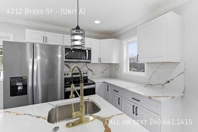 Building Photo - 4212 Byers St