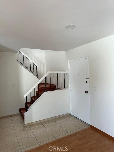 Building Photo - 10475 Newhome Ave