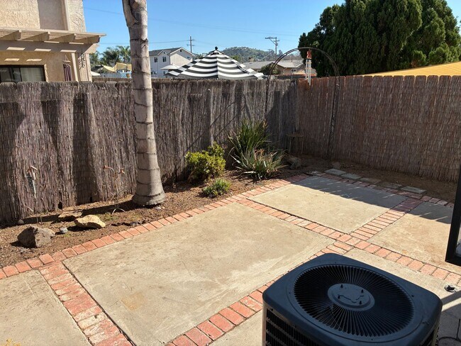 Building Photo - Beautifully remodeled 3 Bedroom 2.5 Bath Condo in El Cajon