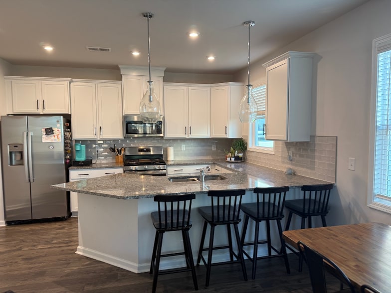 Building Photo - 120 Coppersmith Dr