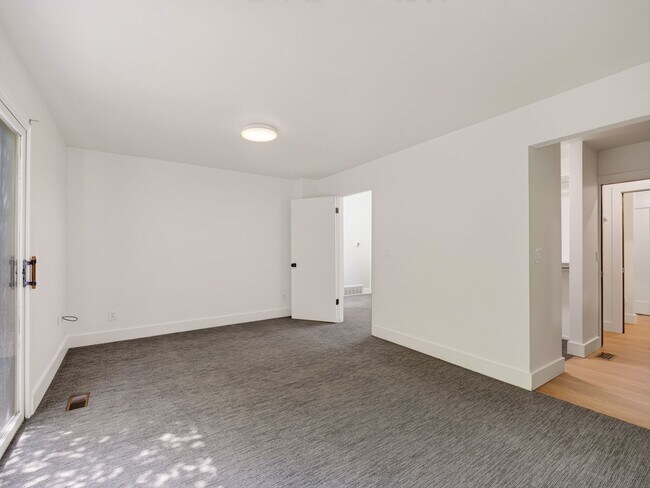 Building Photo - 11107 Gambel Oak Cir