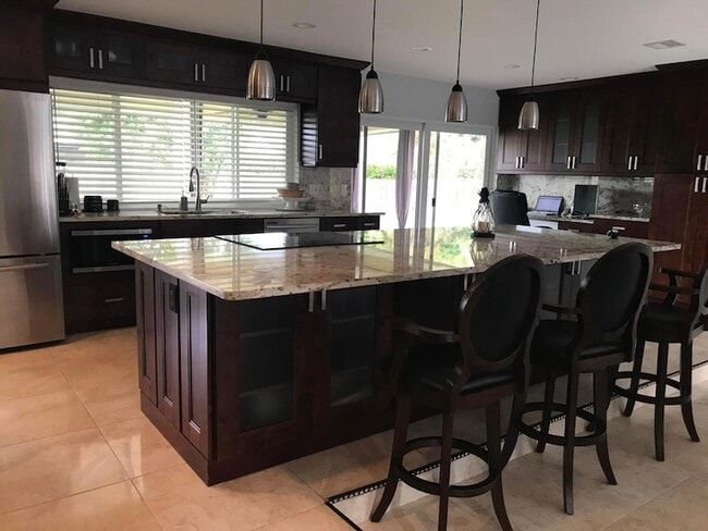 Building Photo - 1657 Baltrusol Pl