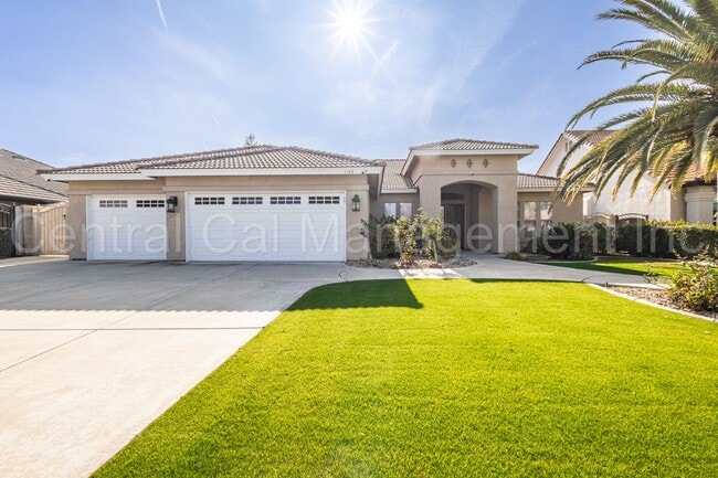 Primary Photo - 4 Bedroom/3 Bath Home with Paid Solar - $3395 Per Month!