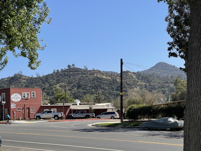 Horse Rentals and Mountain View - 1841 Riverside Dr