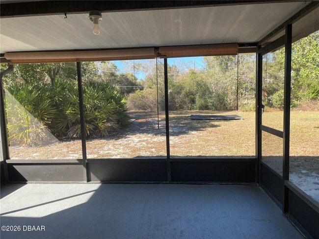 Building Photo - 2570 Beal St