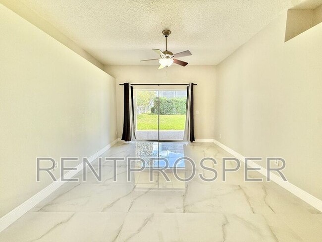 Building Photo - 10181 Marsh Pine Cir