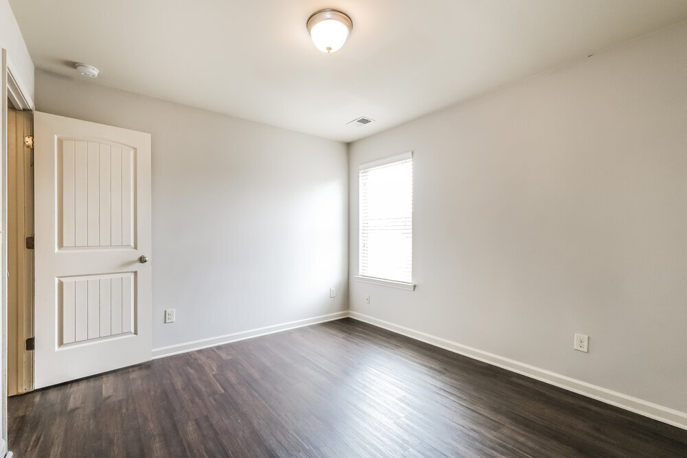 Building Photo - 1314 Little Hampton Dr