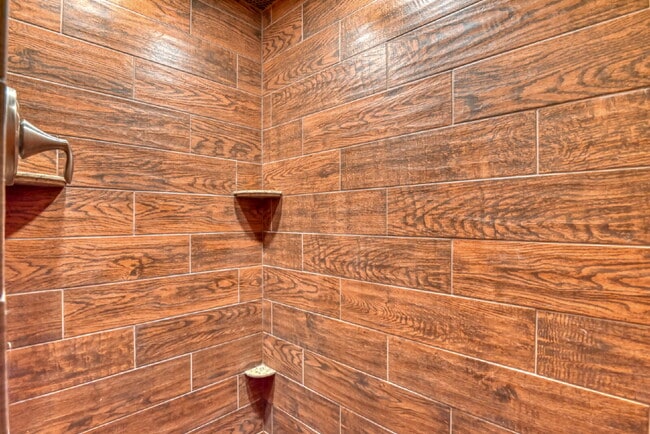 Building Photo - Fantastic Home In Village Seven For Rent