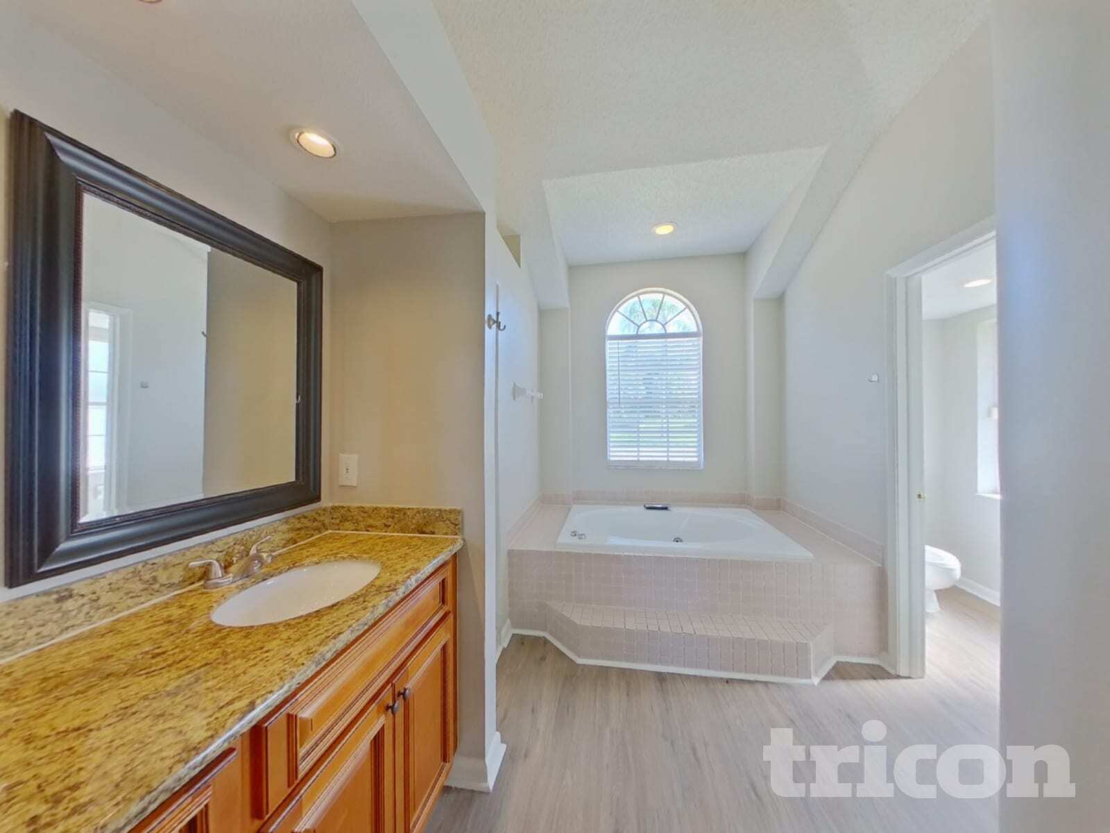 Building Photo - 1559 McAuliffe Ln