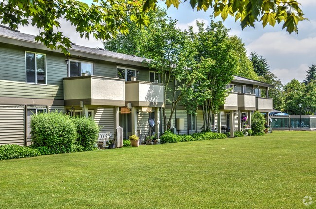 Building Photo - Sundance Apartments