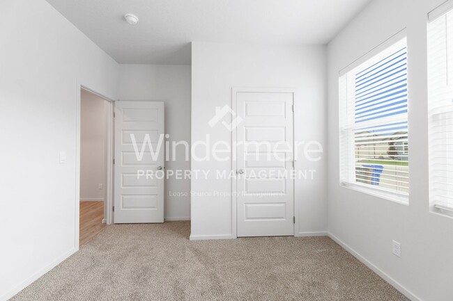 Building Photo - 3569 S Keller Ln