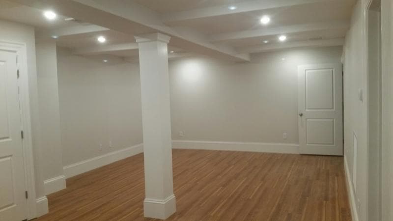 Building Photo - 2044 Beacon St