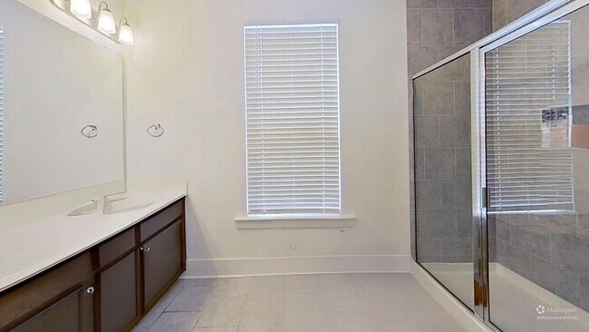 Building Photo - 4 bedroom / 3.5 bath home in Ravenel, SC