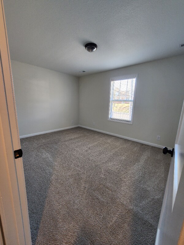 Building Photo - 615 Peachers Mill Rd