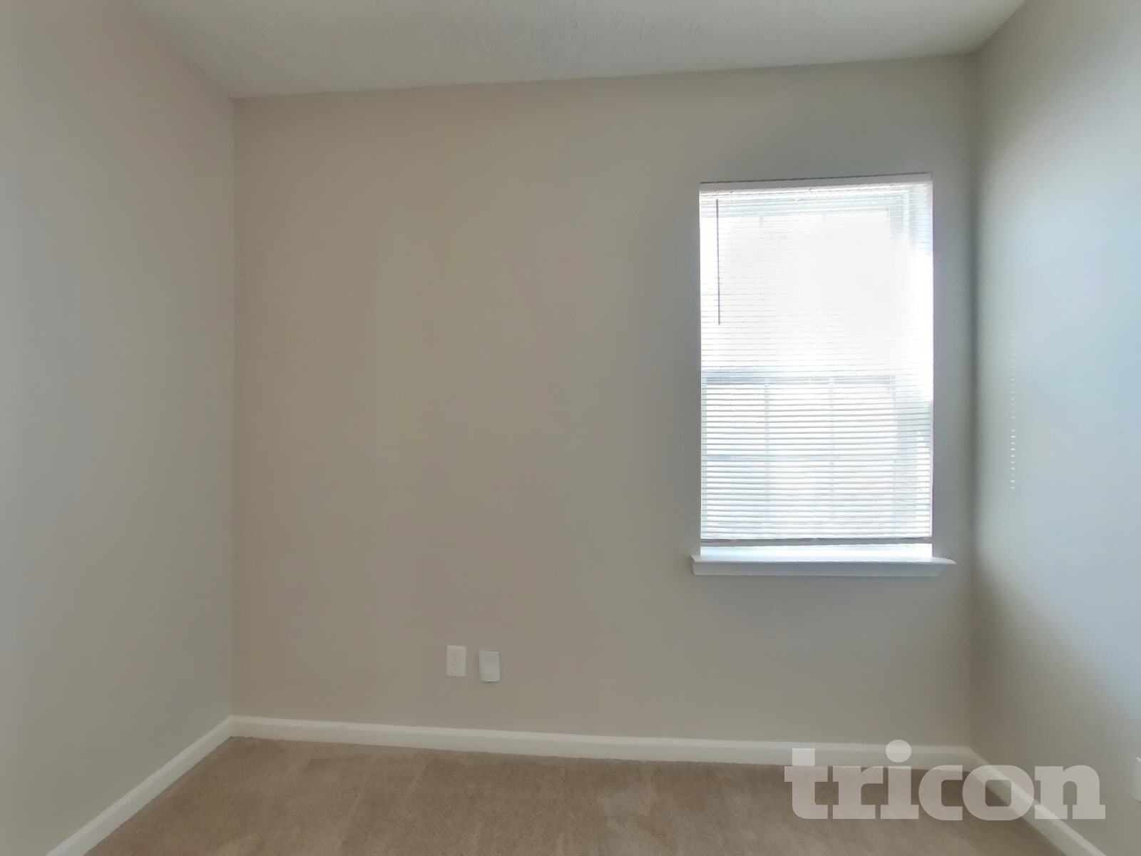 Building Photo - 1427 Wilshire Way