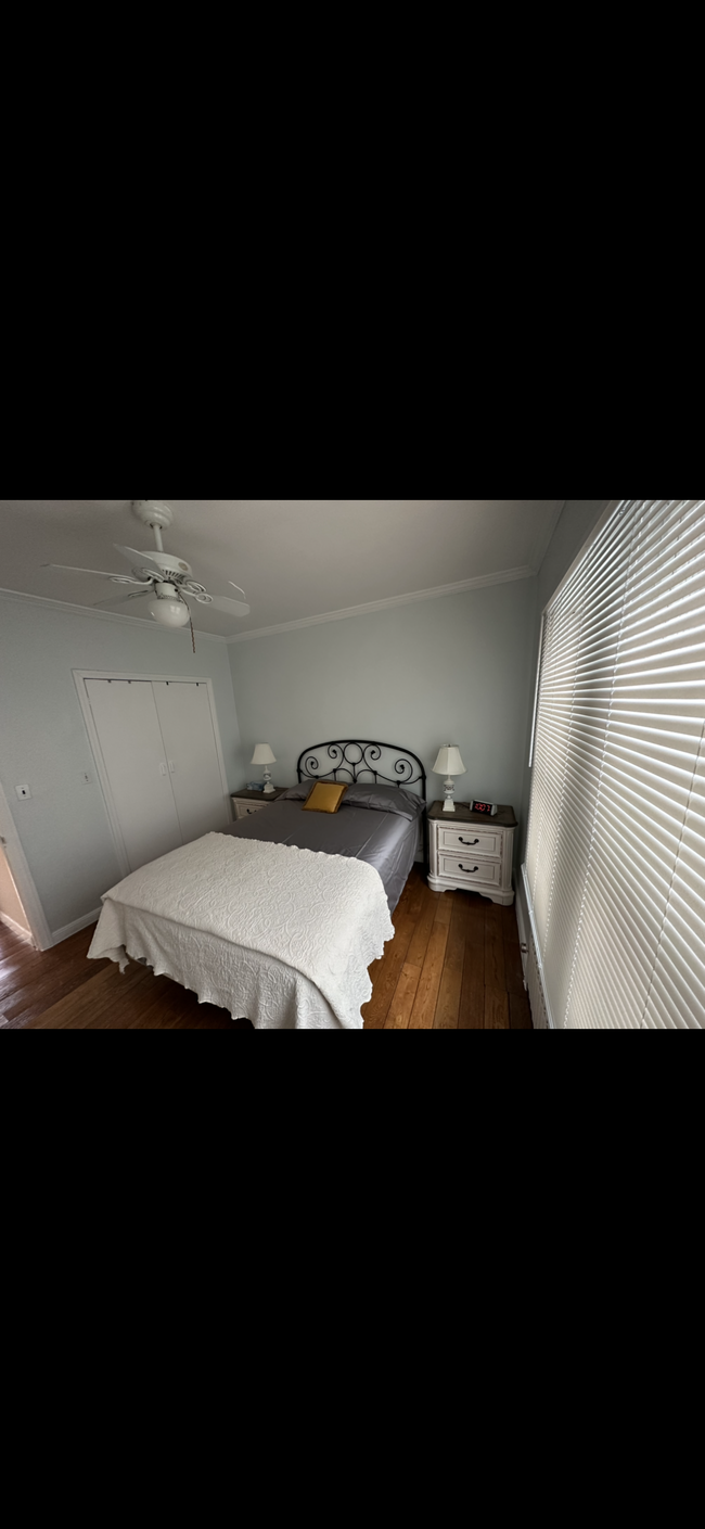 Bedroom - 199 Tulip Ave