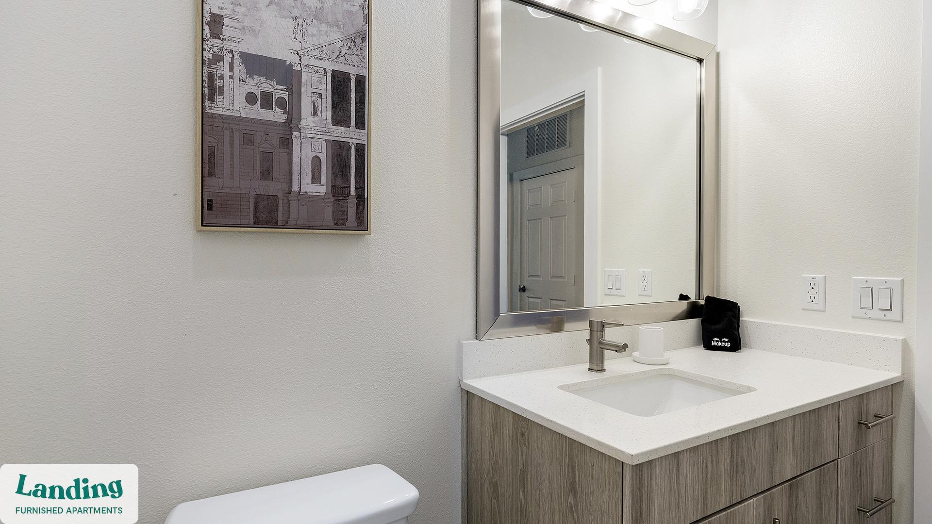 Building Photo - 401 Hemphill St