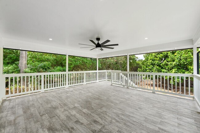 Building Photo - BK-1523