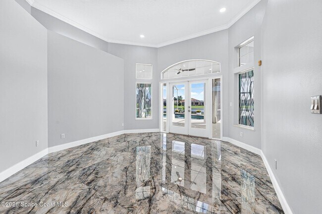 Building Photo - 975 Wildwood Dr