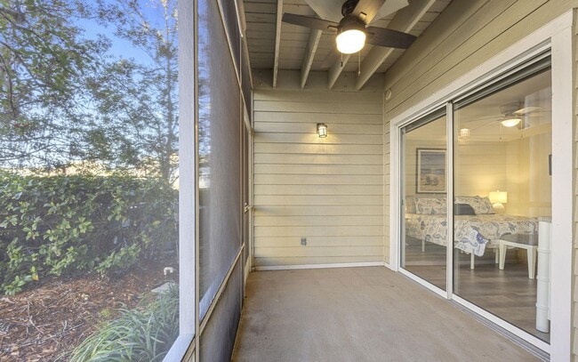 Building Photo - Location, Lifestyle, and Luxury