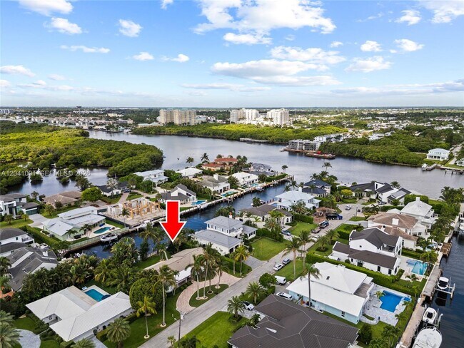 Building Photo - 18 Eleuthera Dr
