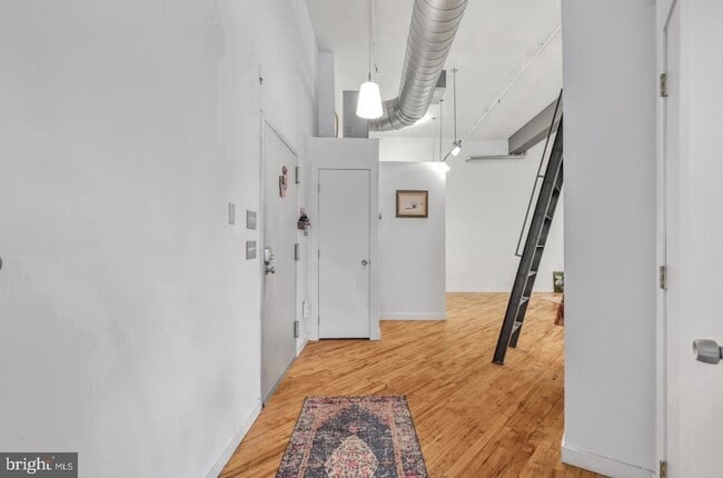 Building Photo - 428-40 N 13th St