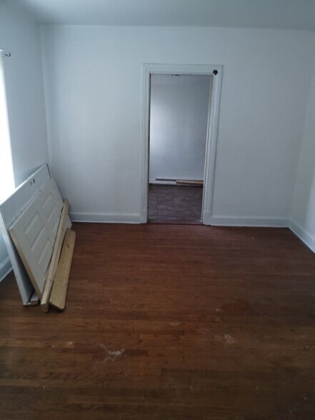 Building Photo - 3729 Avondale Ave