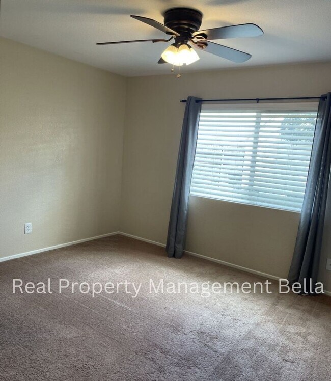 Building Photo - Charming Corner-Lot Home on a Peaceful Cul-de-Sac!