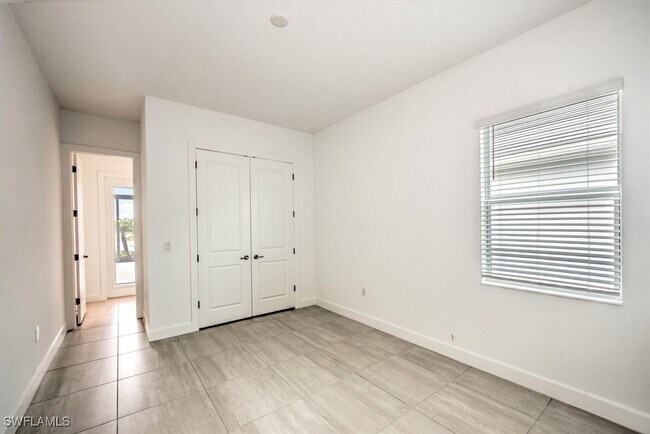 Building Photo - 17211 Blue Sapphire Dr